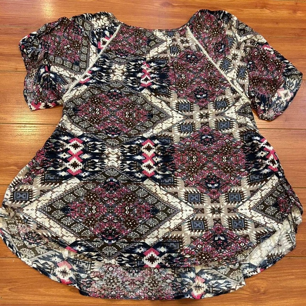Blouse - Picture 2 of 2